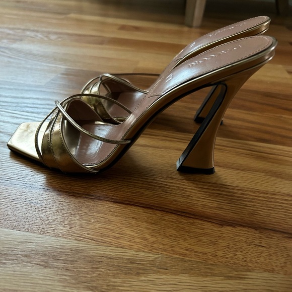 D'ACCORI gold Leather Mule Sandals size 38 - Picture 1 of 8